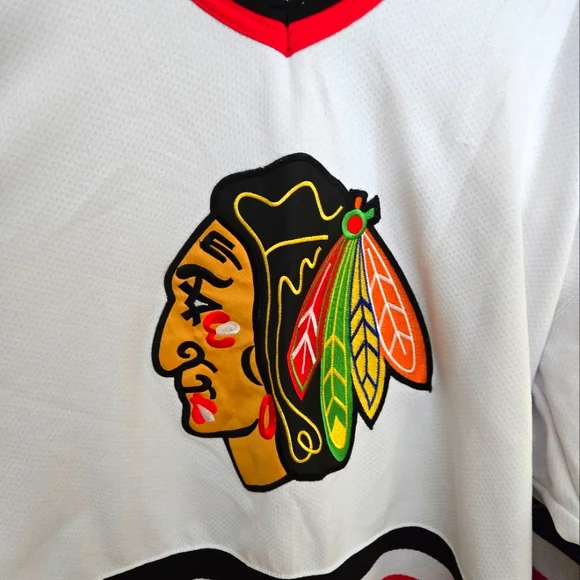 Starter Blackhawks jersey - Picture 2 of 14